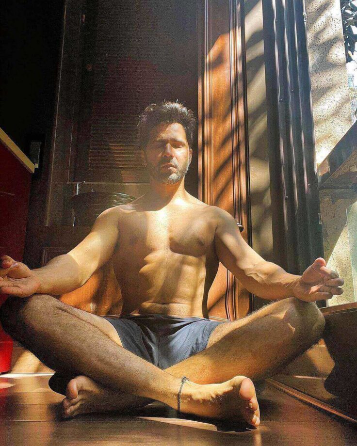 Varun Dhawan Goes Shirtless As He Sits In Meditation Position Says, 'Om Namah Shivay' 774009