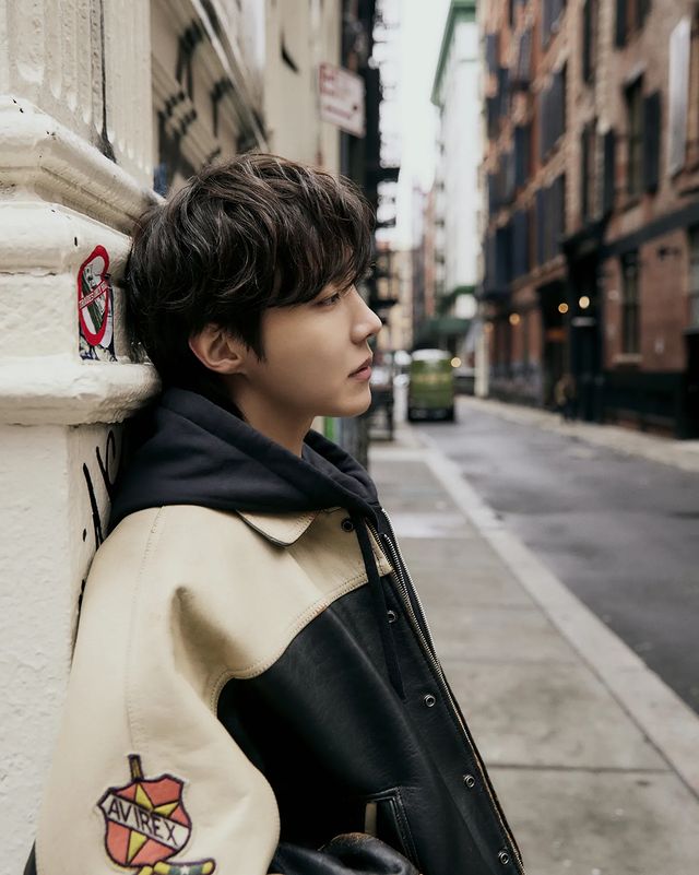BTS J-Hope’s streetstyle prompts ultimate swag, see pics 779463