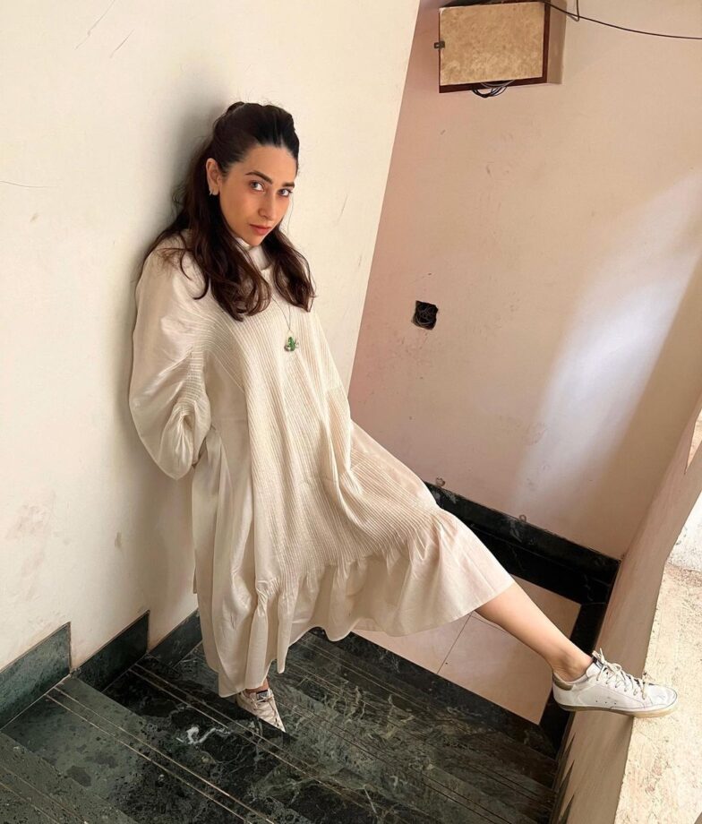 Check Out: Karisma Kapoor Shows Her Ultimate Fashion In A Off-White Midi Dress 779333