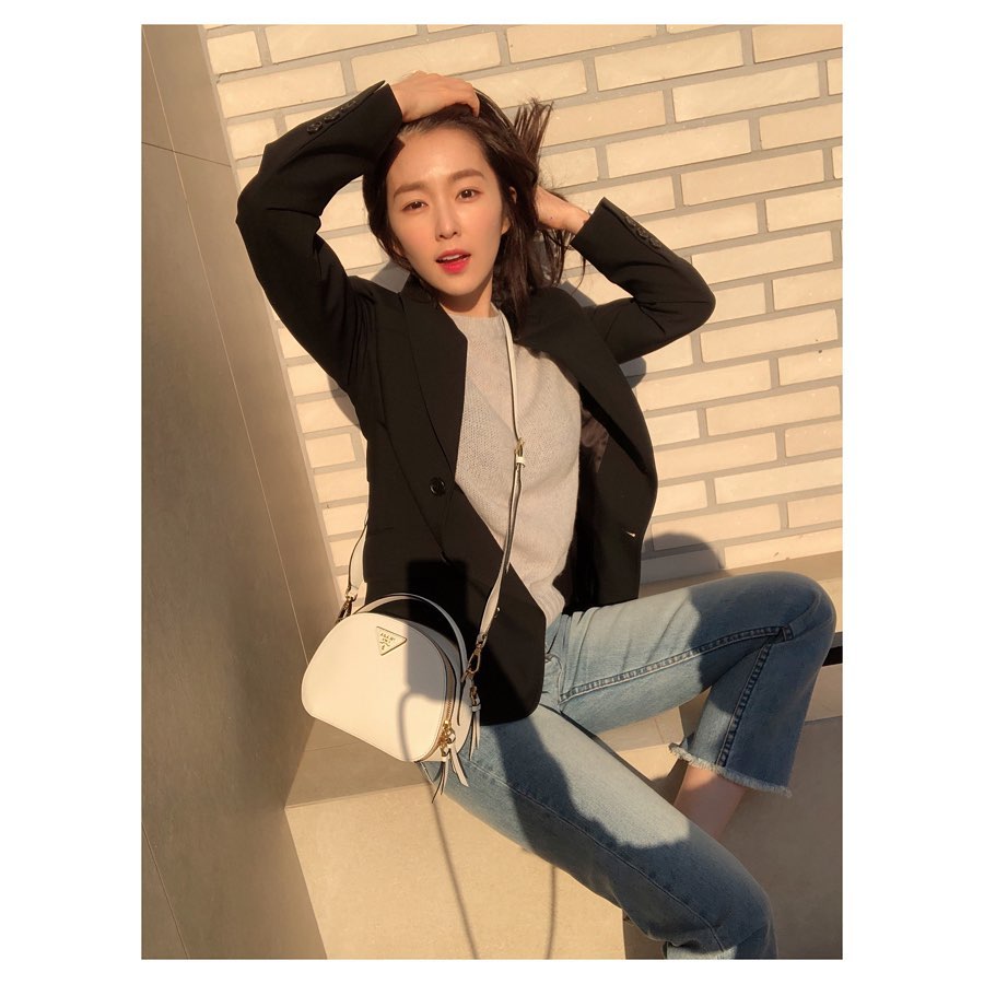 Check Out: Red Velvet Irene In Her Statement Outfits 787958