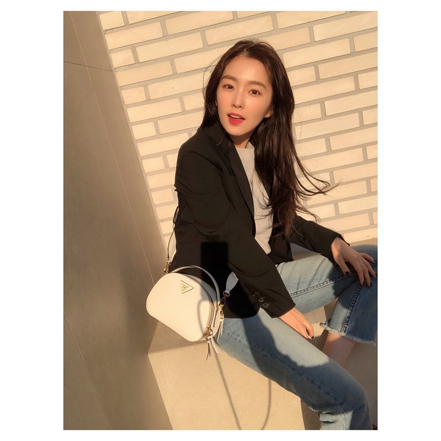 Check Out: Red Velvet Irene In Her Statement Outfits 787959