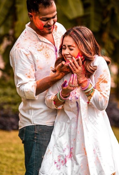 Devoleena Bhattacharjee Enjoys Playing With Colours This Holi with Her Husband 783187