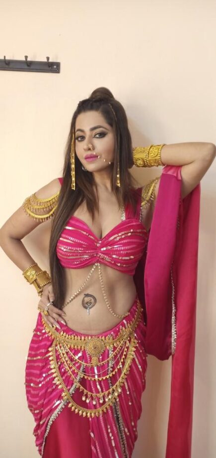 From Nia Sharma To Ridhiema Tiwari: 5 TV Actresses Who Slayed Navel Piercing Style Like Queens 789723