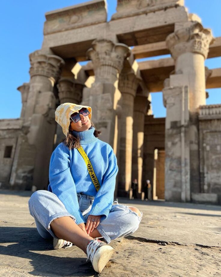 Hina Khan's Travel Posts In Her Visit To Egypt 782274
