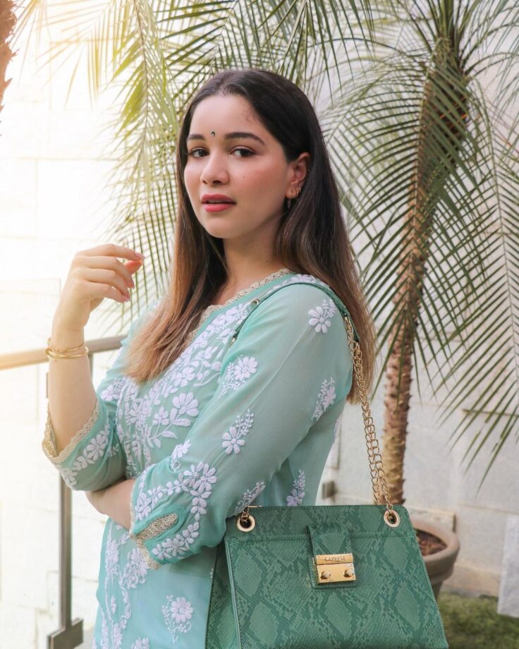 In Pics: Sara Tendulkar’s ethnic fashion is ethereal at its best 780482