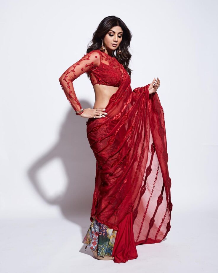 In Pics: Shilpa Shetty is royalty personified in red 790201