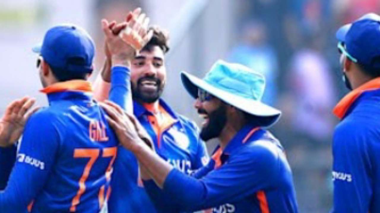 India Vs Australia 1st ODI: India beat Australia by 5 wickets 786422