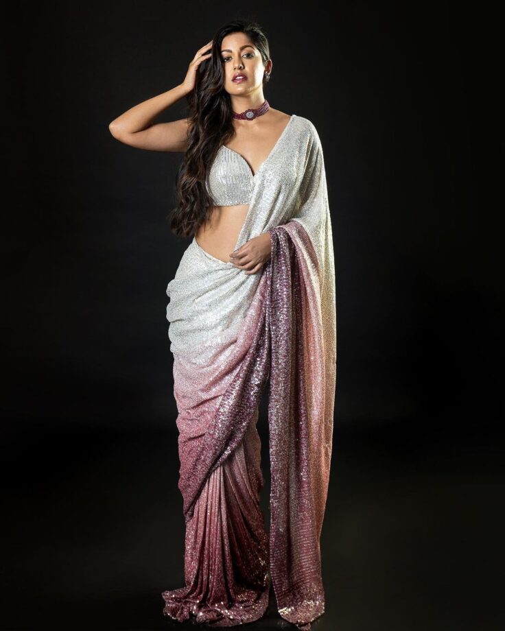 Ishita Dutta’s exquisite saree saga, see pics 789053