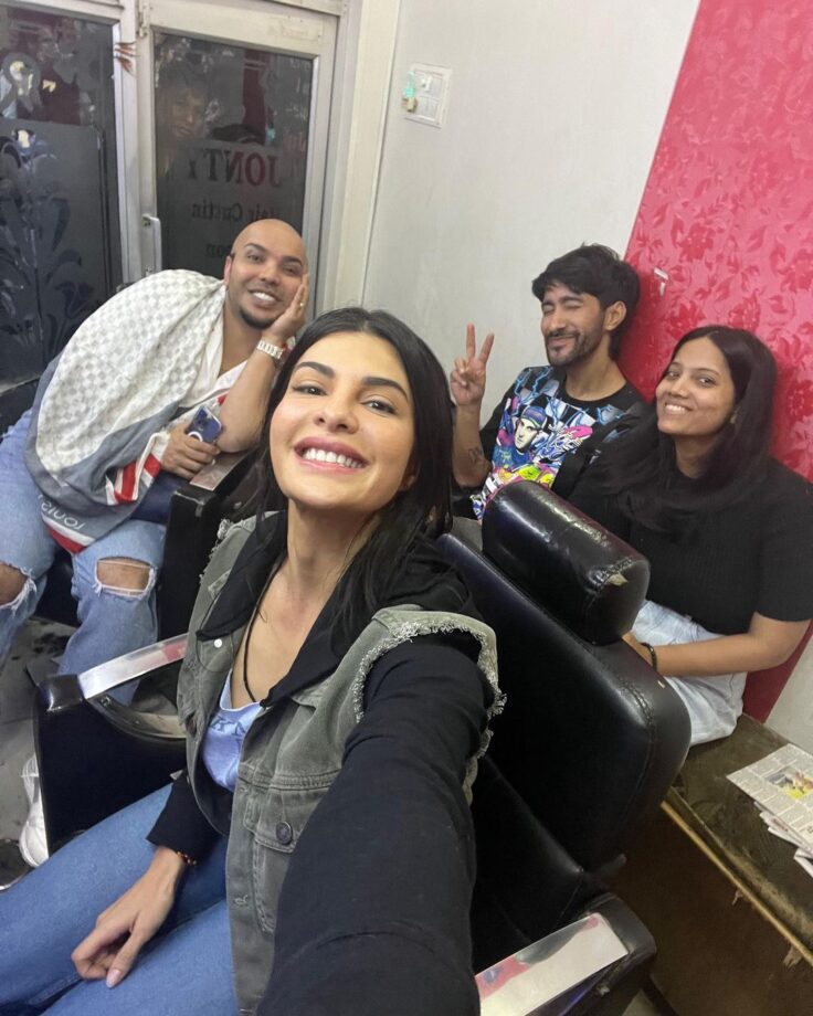 Jacqueline Fernandez wraps up first schedule of upcoming film 'Fateh', see latest photodump 790462