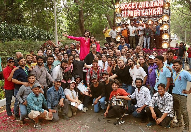 Karan Johar pens emotional note after wrapping up shoot of 'Rocky Aur Rani Ki Prem Kahani' 784576