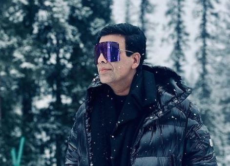 Karan Johar's Stunning Pictures In Jacket Amid The Snow Are Mind-Boggling 779507