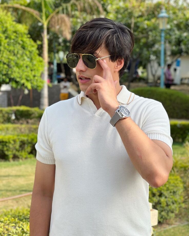 Mohsin Khan and Karan Kundrra are stylish ‘mundas’ in sunglasses, see pics 788146