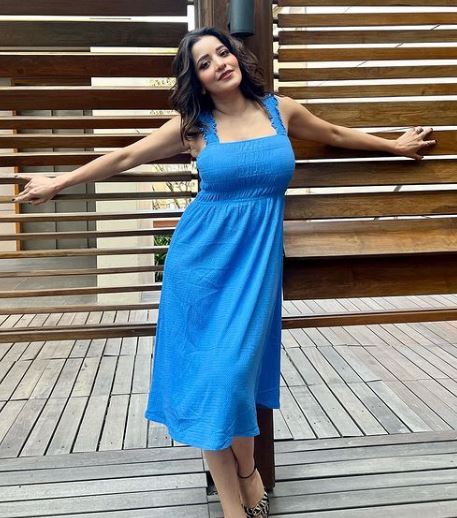 Monalisa's Blue Inspiration In Gorgeous One-Piece Dress; Check Here 782361