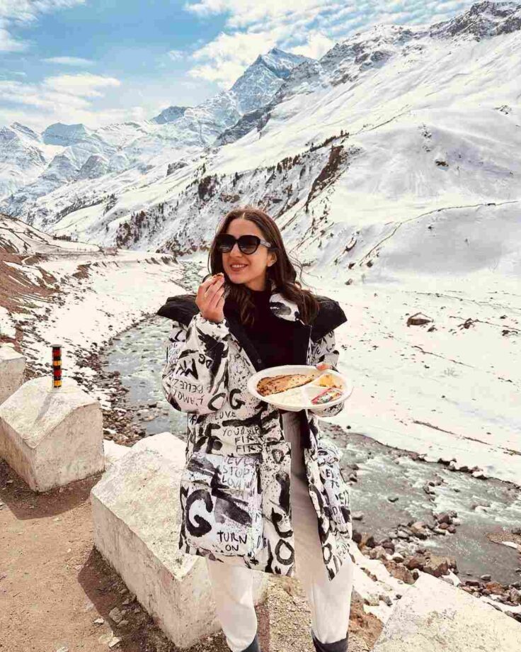 Sara Ali Khan Inspires Your Vacation Wardrobe In A Black-White Trench Coat And Pant 784980
