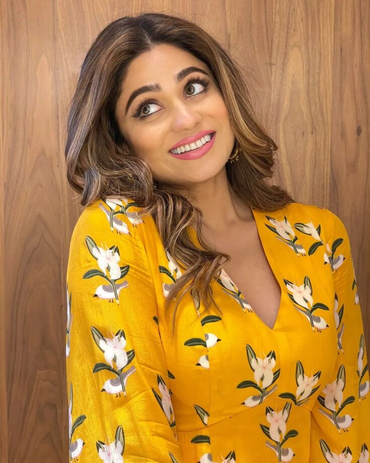 Shamita Shetty Shows Her Sartorial Style In All-Yellow Outfits; See Pics 779872