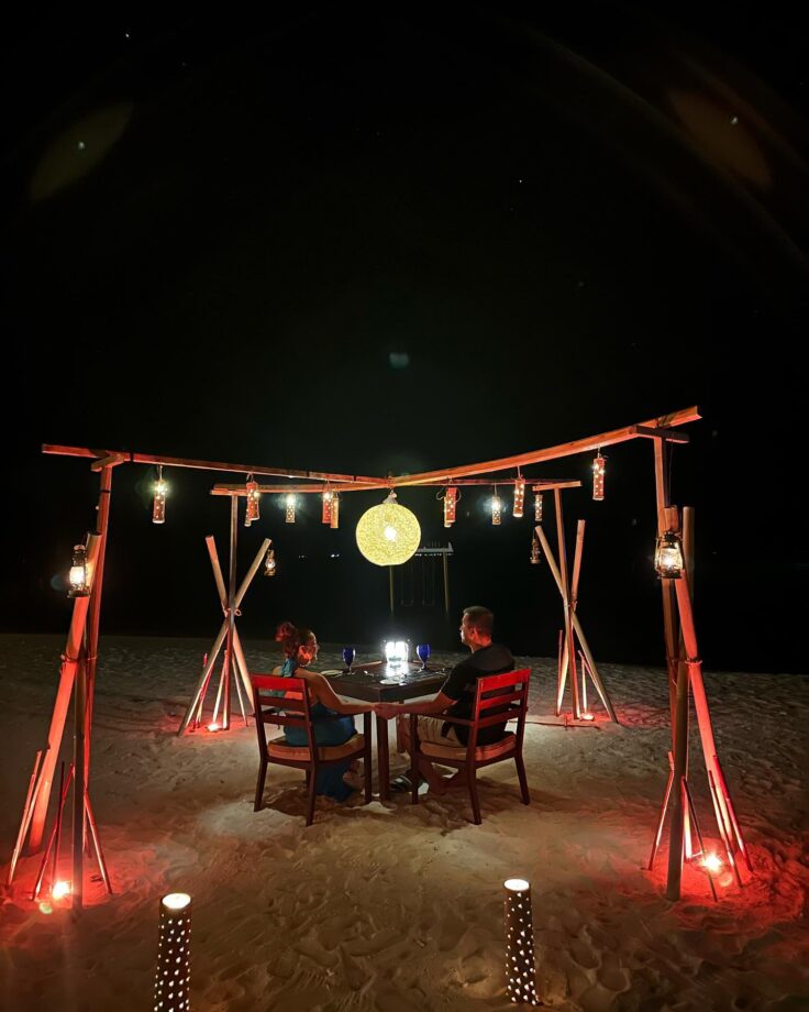 Shraddha Arya plans surprise birthday party for husband at Maldives, see romantic snaps 789673