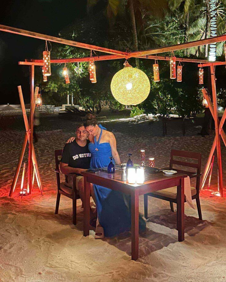 Shraddha Arya plans surprise birthday party for husband at Maldives, see romantic snaps 789676