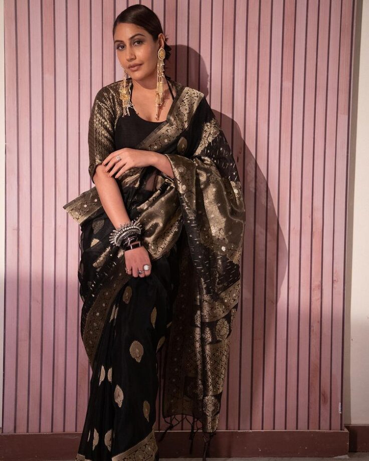 Surbhi Chandna dazzles in black see-through transparent saree with matching earrings, we are in awe 783362