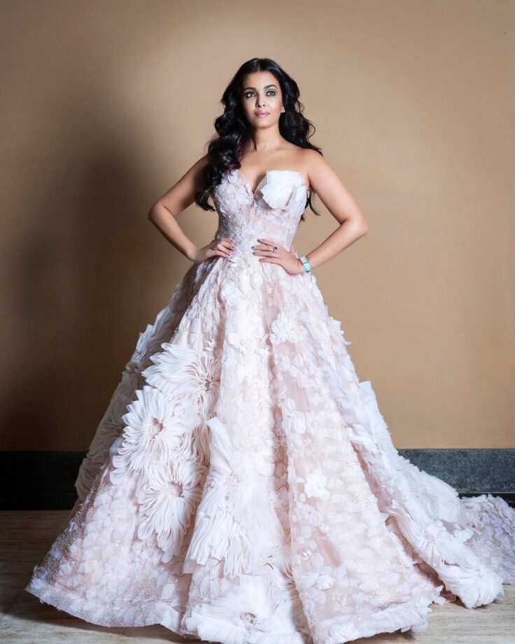 aishwarya rai in a white jacket set 2018 – South India Fashion