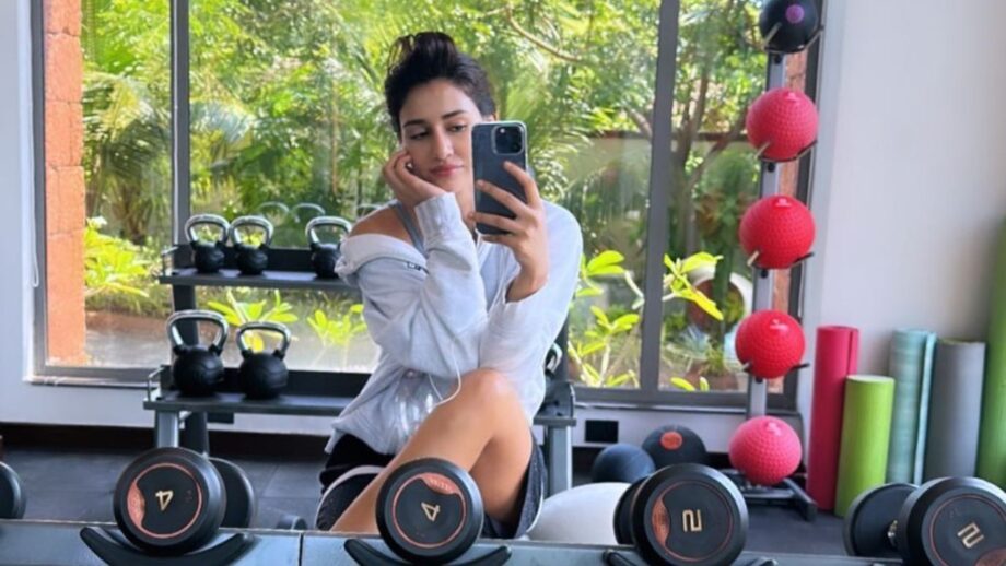 Times when Disha Patani made everyone sweat with her gym videos 787207