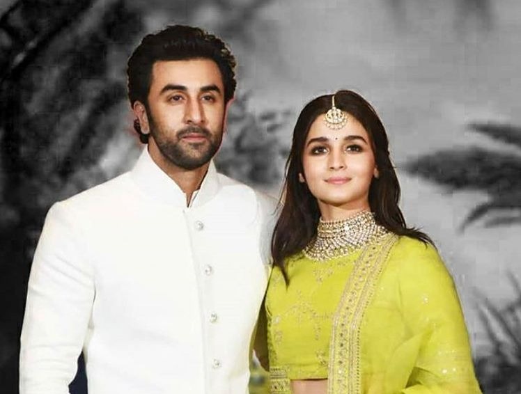 Times when Ranbir Kapoor and Alia Bhatt proved they are 'cutest' couple goals 787211