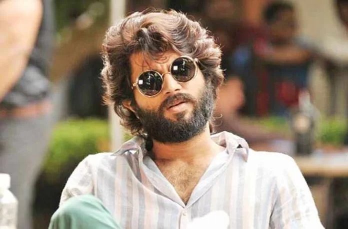 Times When Vijay Deverakonda Became Every Girl's Crush With His Messy Hairstyle 787122