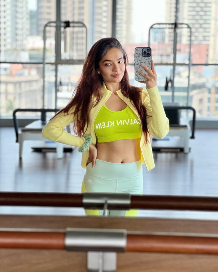 Anushka Sen's curvaceous gym avatar is so hot, get ready to melt 796001