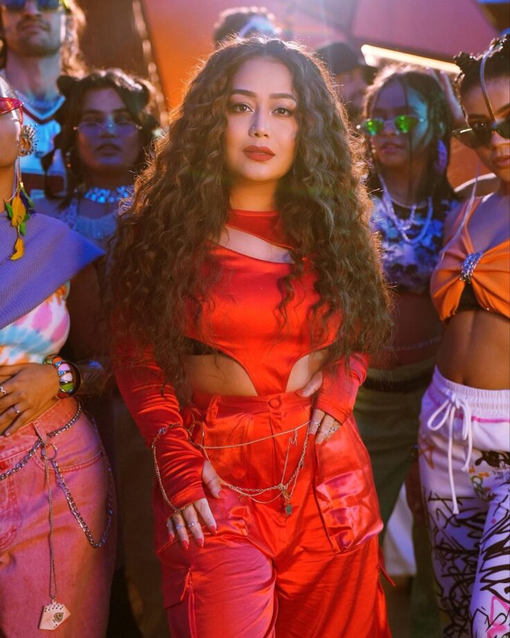 BTS Pictures: Neha Kakkar Looks Tempting In 'Masala' Song Outfits 797996