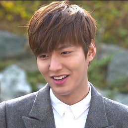 Lee Min Ho And His Hair Flip Obsession, Check Out 800912