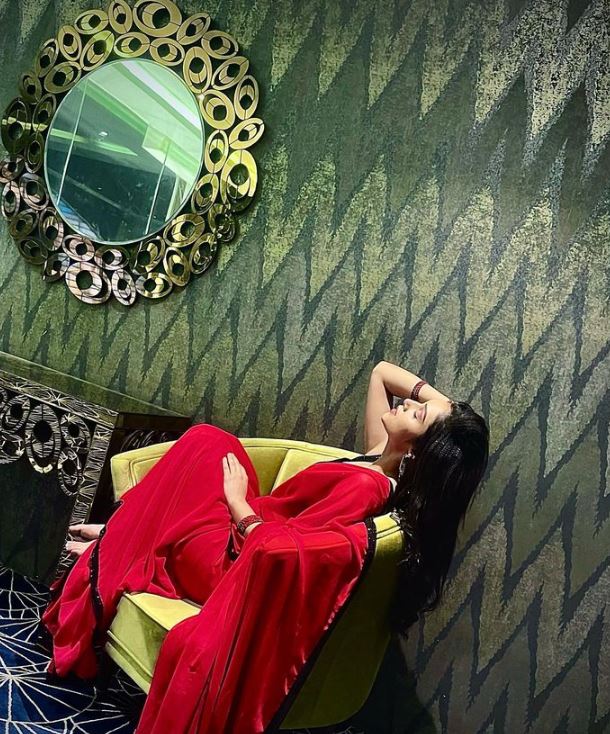 Mallika Singh And Her Love For Colour Red Is Trendy; Check Here 802279