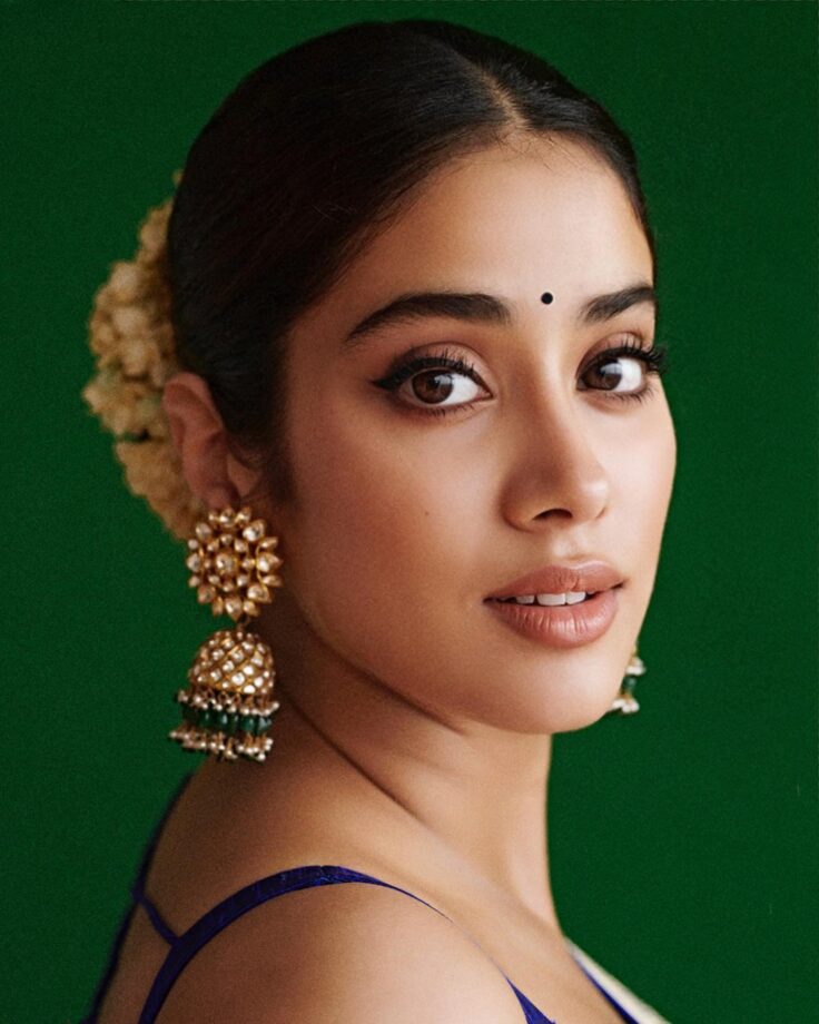 5 Times Janhvi Kapoor Looked Magical In Blue Hue, See Pics 807297