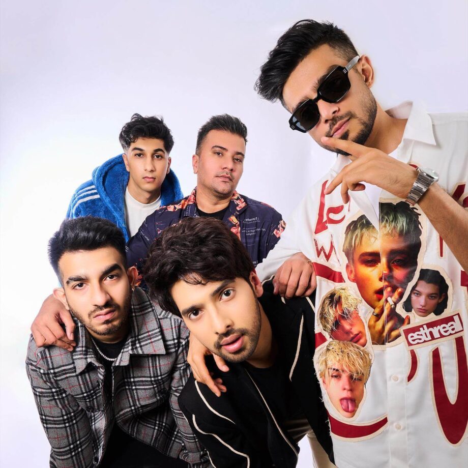 Armaan Malik Is Back With New Track With His Boys; Check Out 806523