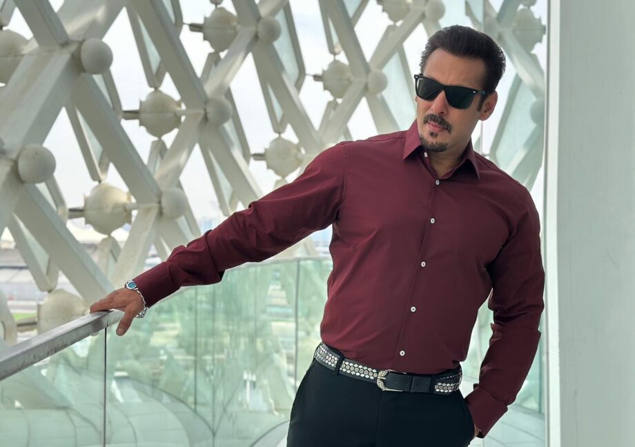 Dabangg Swag: Salman Khan sports new beard style, looks super handsome 810230