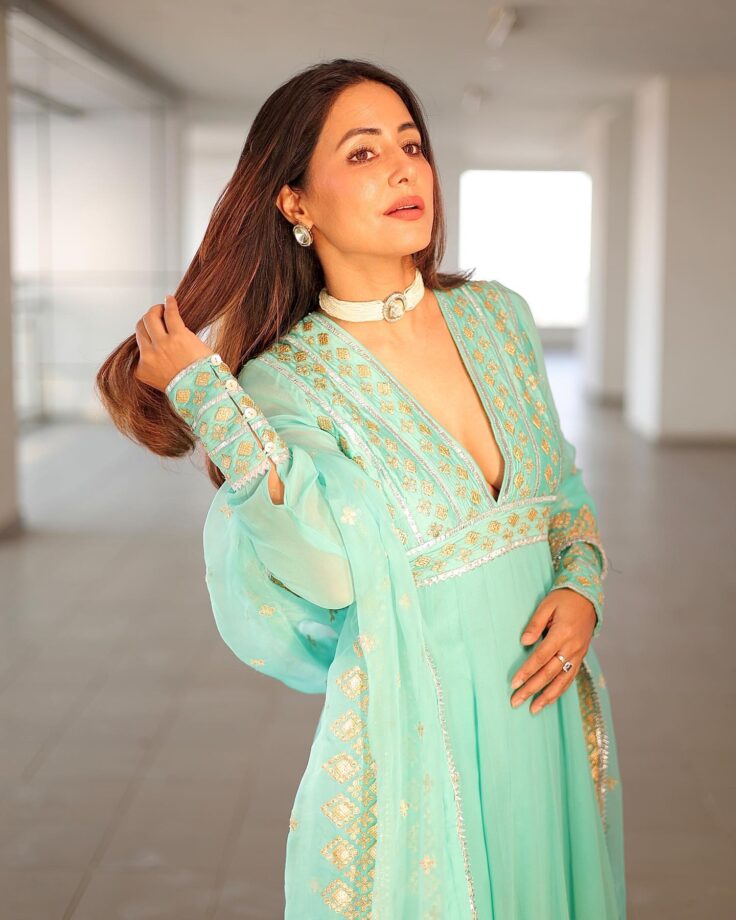 Hina Khan brings back the iconic Anarkali with a plunging neckline, see pics 806938