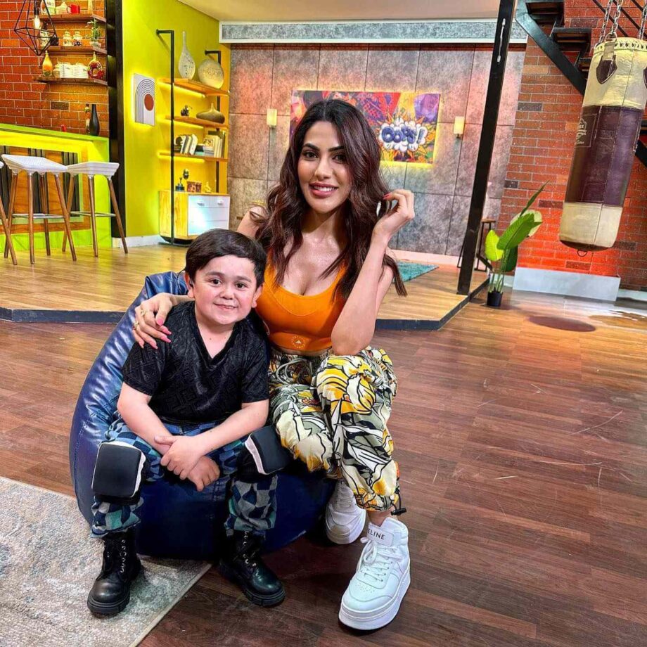 In Pics: Nikki Tamboli and Abdu Rozik’s candid moments from Entertainment Ki Raat are adorable 806959