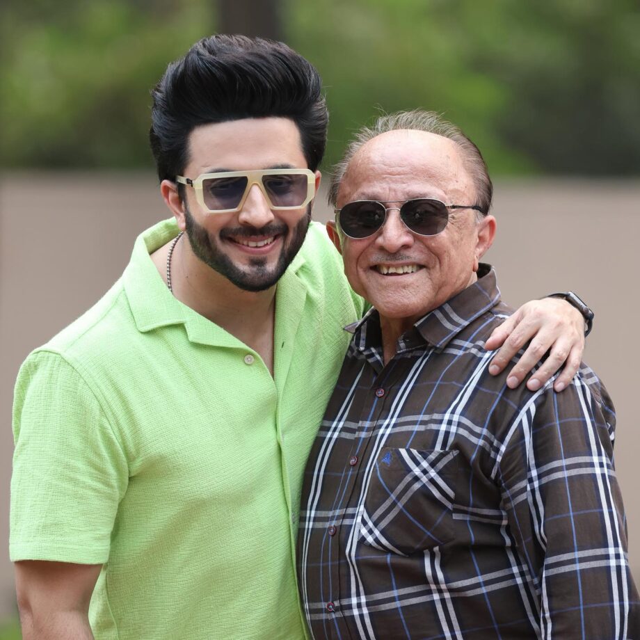 'Kundali Bhagya' fame Dheeraj Dhoopar shares adorable birthday wish for father, we are in love 803115