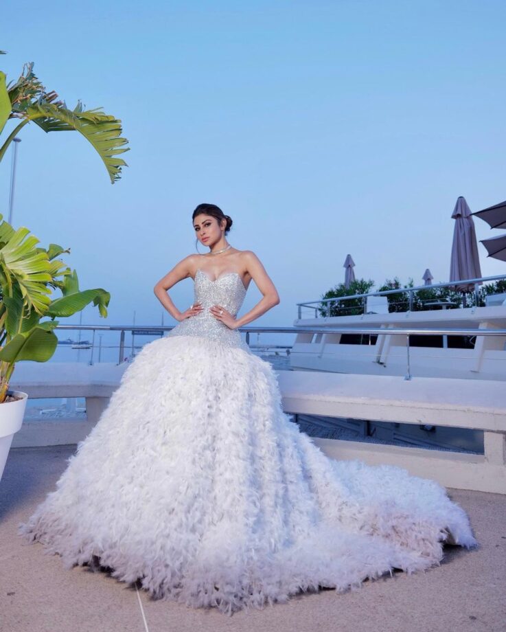 Mouni Roy Turns Cinderella In White Sparkling Feathered Gown At Cannes 809852