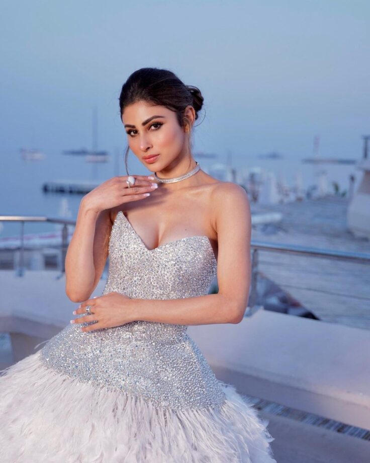 Mouni Roy Turns Cinderella In White Sparkling Feathered Gown At Cannes 809853