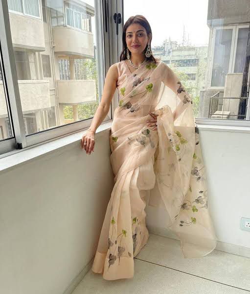 Rakul Preet Singh, Kajal Aggarwal and Nora Fatehi stab hearts in see-through floral sarees, come check out 809374