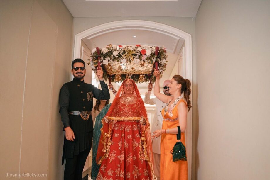 Rubina Dilaik has a blast at 'boss lady' sister Rohini Dilaik's wedding, see wedding photos 804499