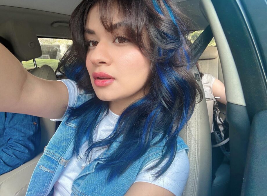 Trending: Avneet Kaur colours her hair blue, internet in awe 810280