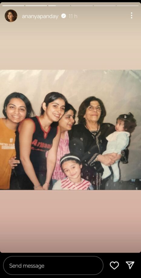 Unseen Pics: Ananya And Mommy Bhavna Panday Vibing Together 807288