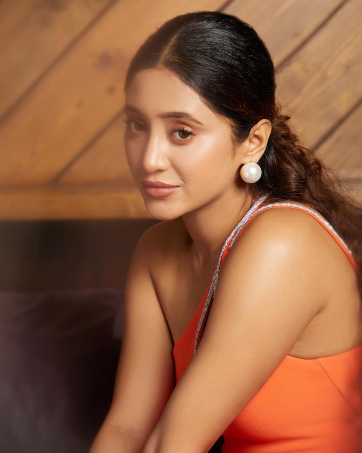 YRKKH: Shivangi Joshi raises heat in orange one-shoulder outfit (bold pics alert) 808763