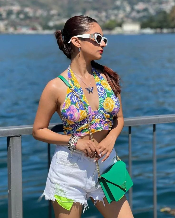 Anushka Sen takes the summer funk on notch in plunging neck floral bralette and biker shorts 816766