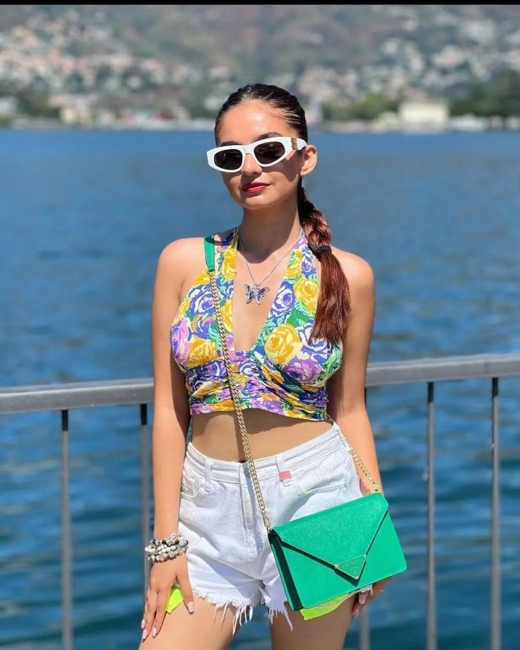 Anushka Sen takes the summer funk on notch in plunging neck floral bralette and biker shorts 816767