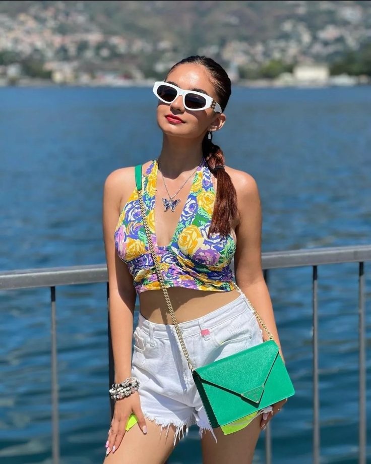 Anushka Sen takes the summer funk on notch in plunging neck floral bralette and biker shorts 816770
