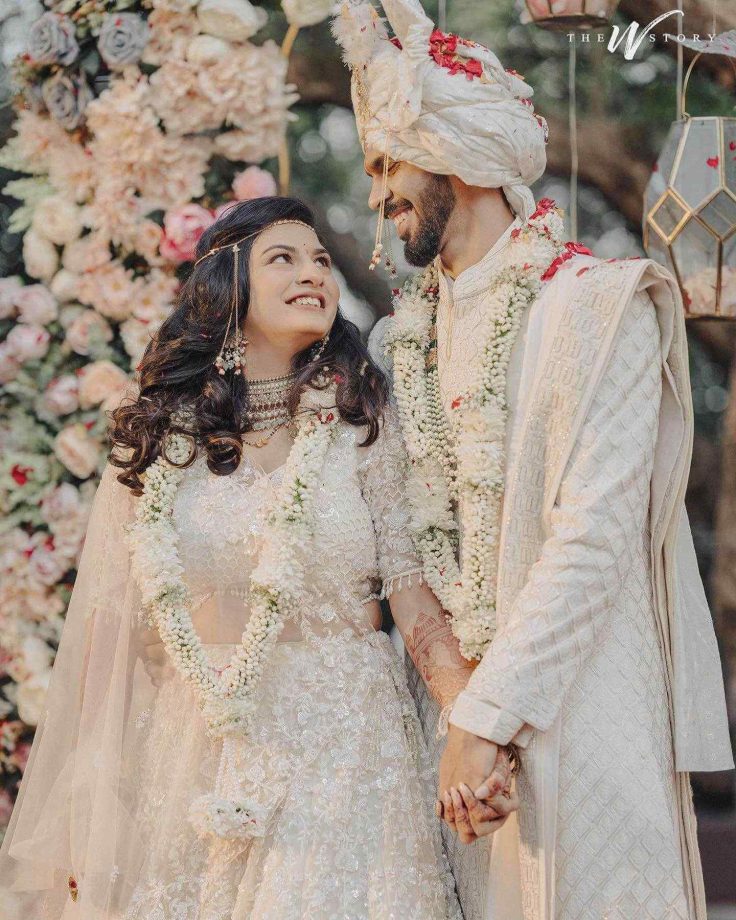 Congratulations: Indian cricketer Ruturaj Gaikwad marries long-time partner Utkarsha Pawar, deets inside 812667