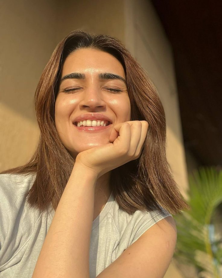 Kriti Sanon is craving for the sun, internet is drooling 812737