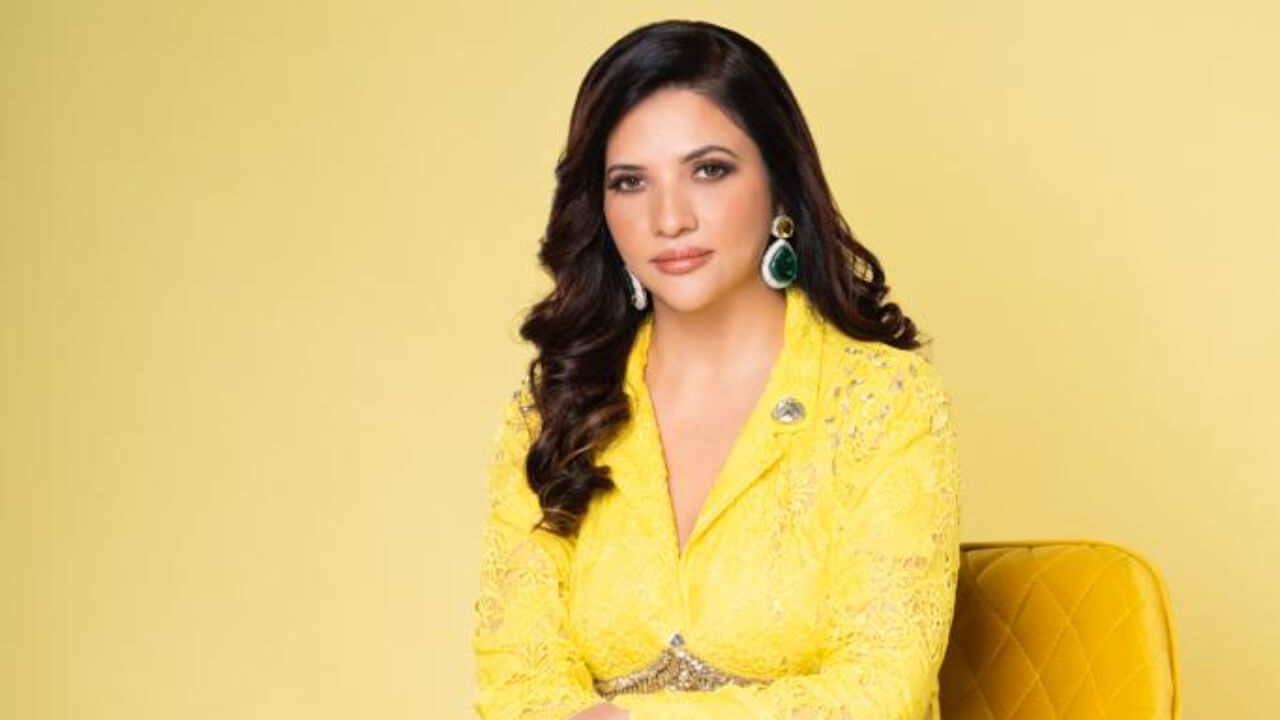 Parull Khanna: From Cabin Crew to Jewelry Maven - A Journey of Determination and Creativity 814289