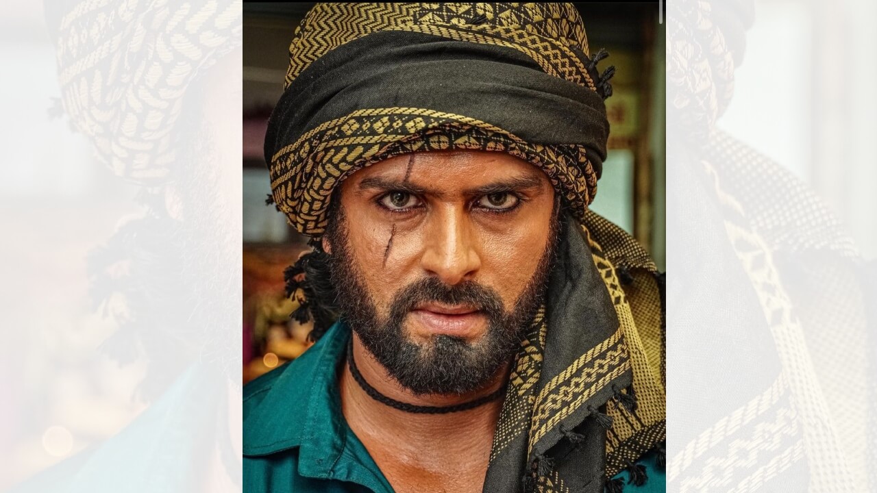 Shoaib adopted the Peshawari dialect to play a bodyguard named 'Pathan' in an upcoming 'Ajooni' episode on Star Bharat 815368